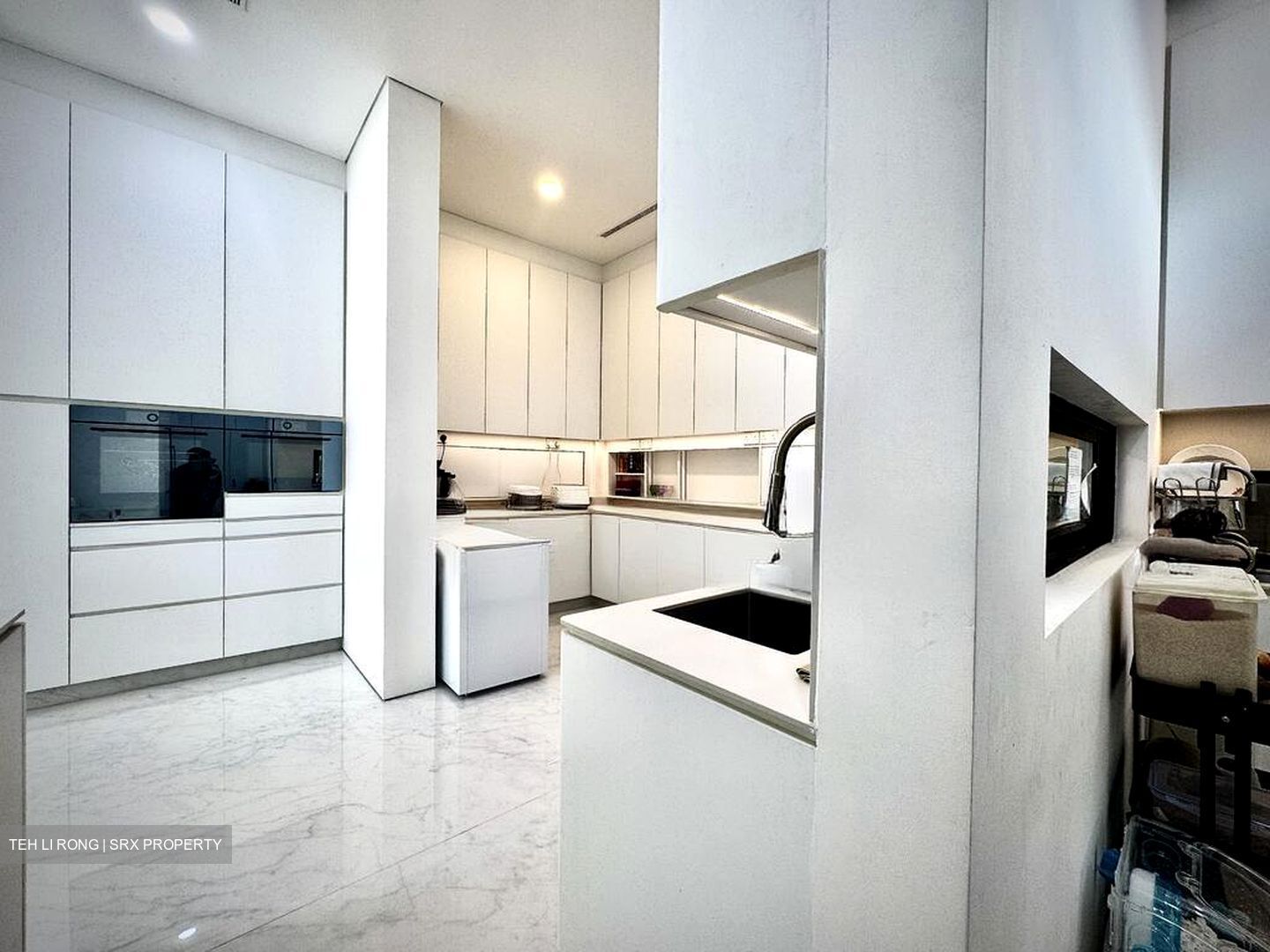 Ocean Drive (D4), Detached #496571641